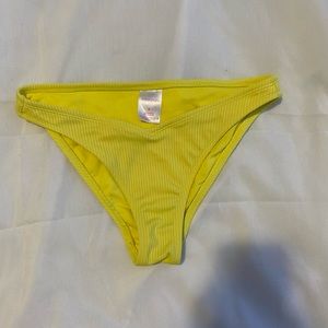 Ribbed yellow bikini bottoms!